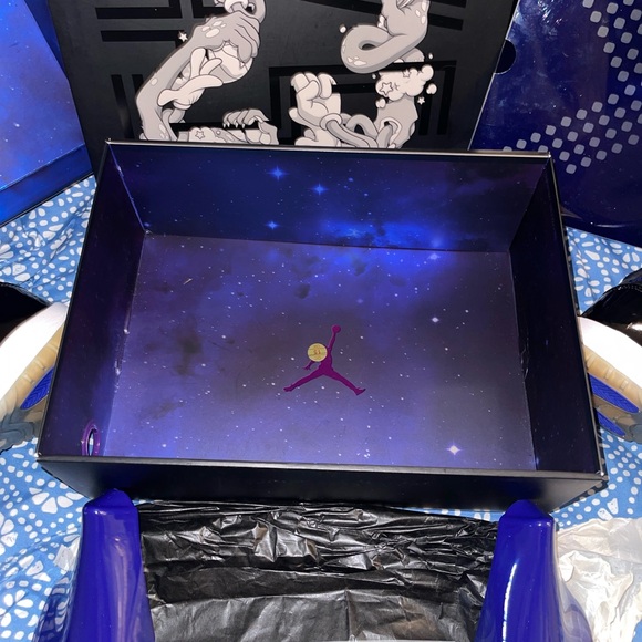 Jordan 11 Retro Space Jam 2016 main image 9